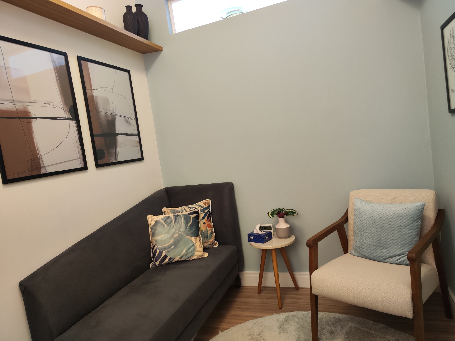 Sala de atendimento aconchegante